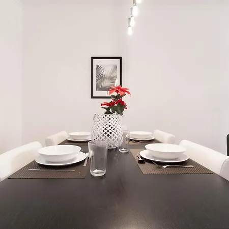 Akicity Praca De Espanha Moon Apartment *
